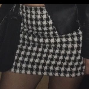 Mango Woolen check skirt